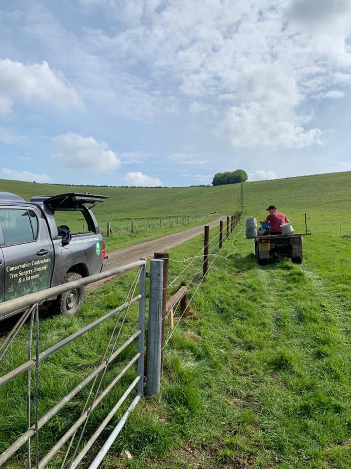 Fence-replacement-near-Avebury-for-Noremead-1-May-2020